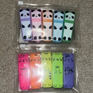 Cute 5 highlighters in each pack!